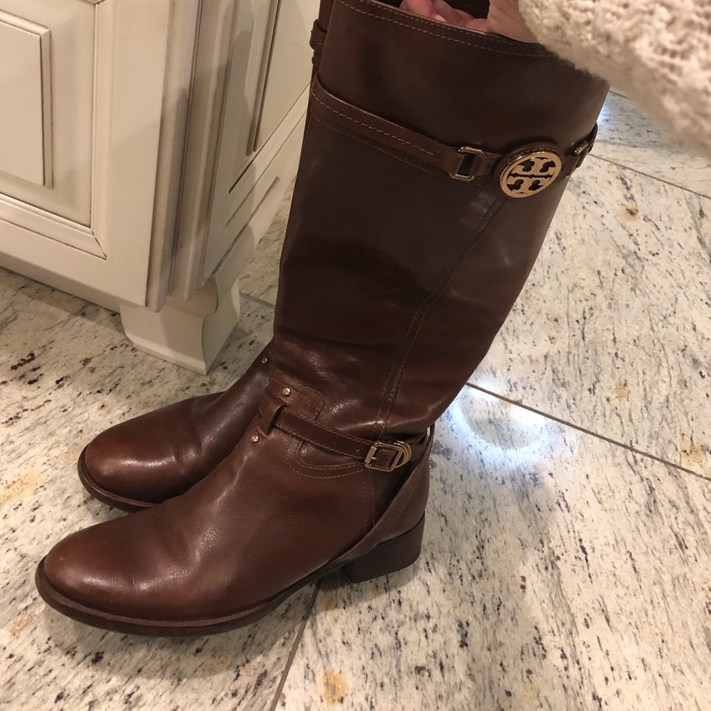Tory Burch boot - Picture 2 of 5
